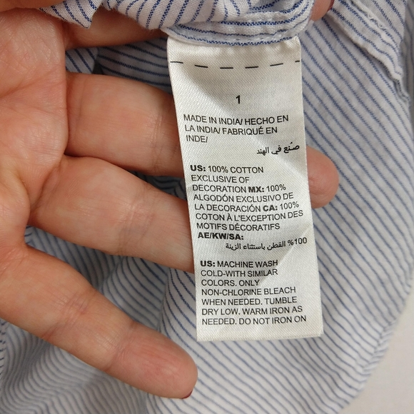 Chicos pinstriped blouse sz 1 - Picture 5 of 5